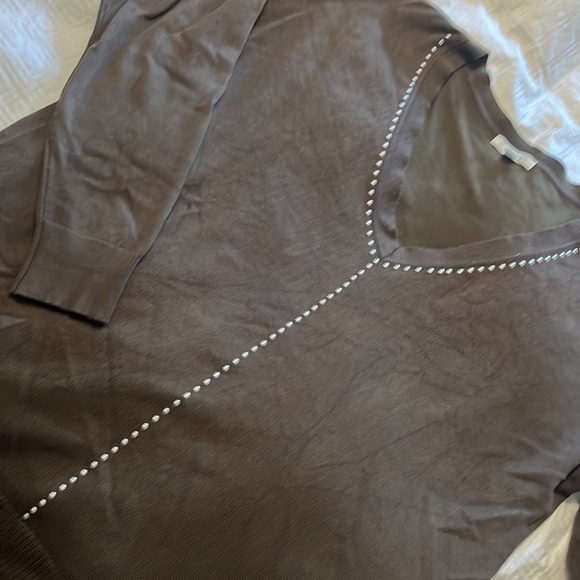 Army green 89th & Madison tunic/sweater silver beading on front Size L - Picture 5 of 9